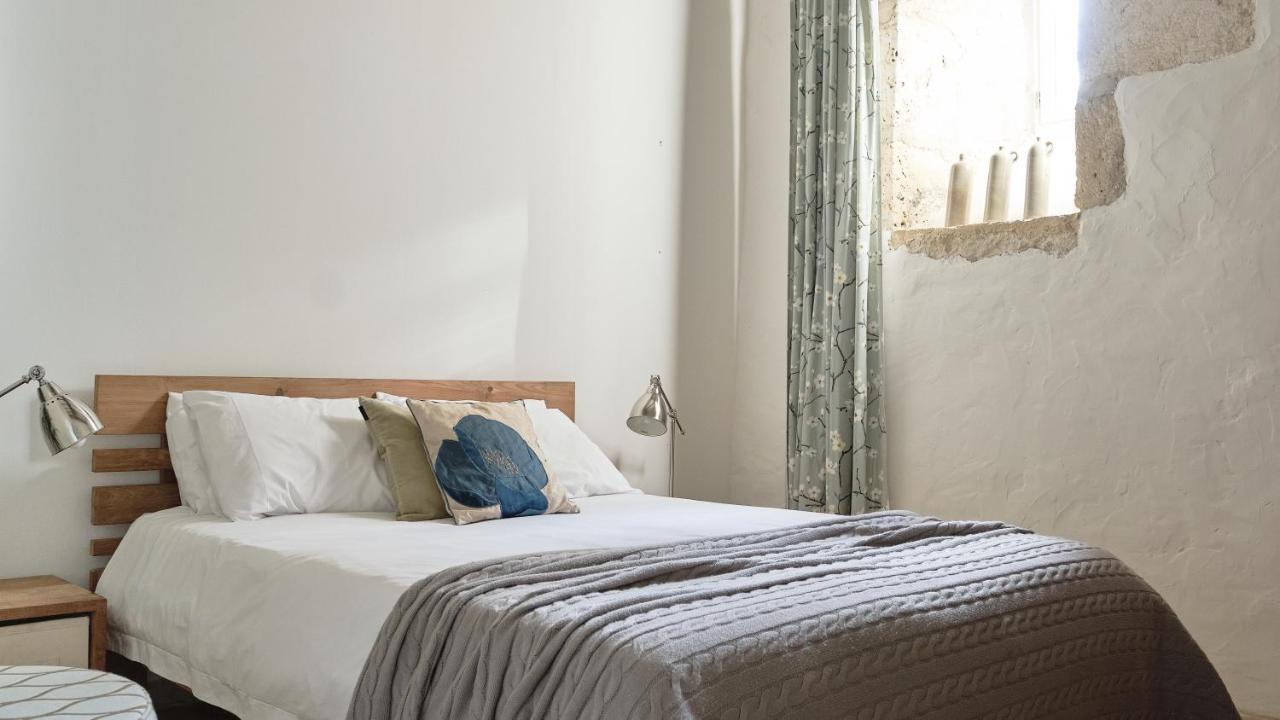 Chateau De Puissentut Bed & Breakfast Homps  Екстериор снимка