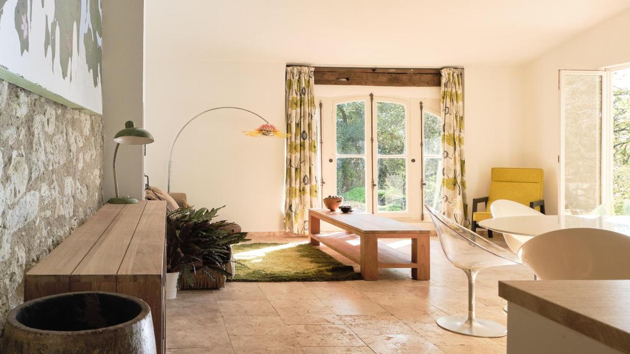 Chateau De Puissentut Bed & Breakfast Homps  Екстериор снимка